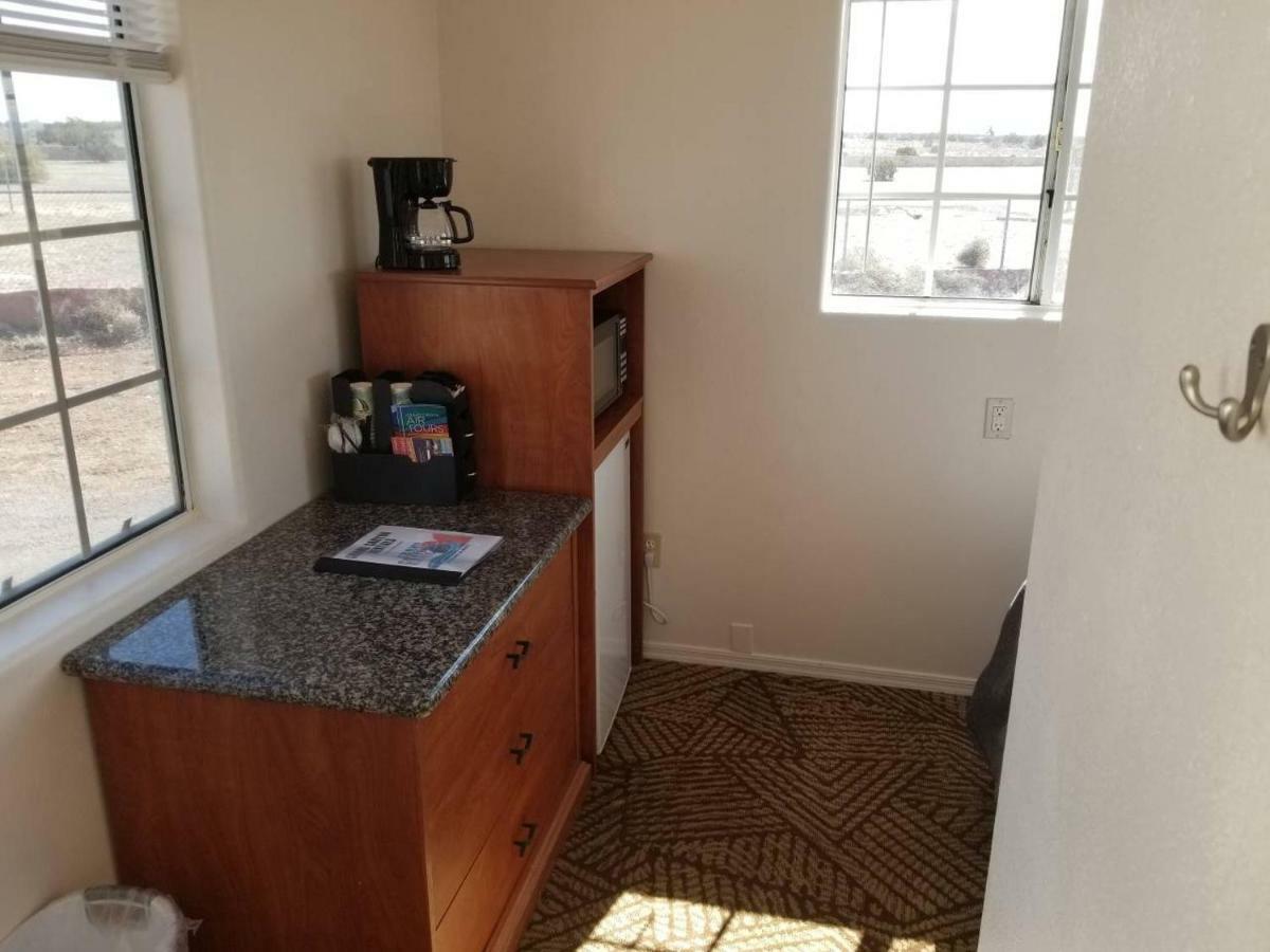 072A Affordable Getaway Near South Rim Sleeps 4- No Kitchenette Villa Valle Exterior foto